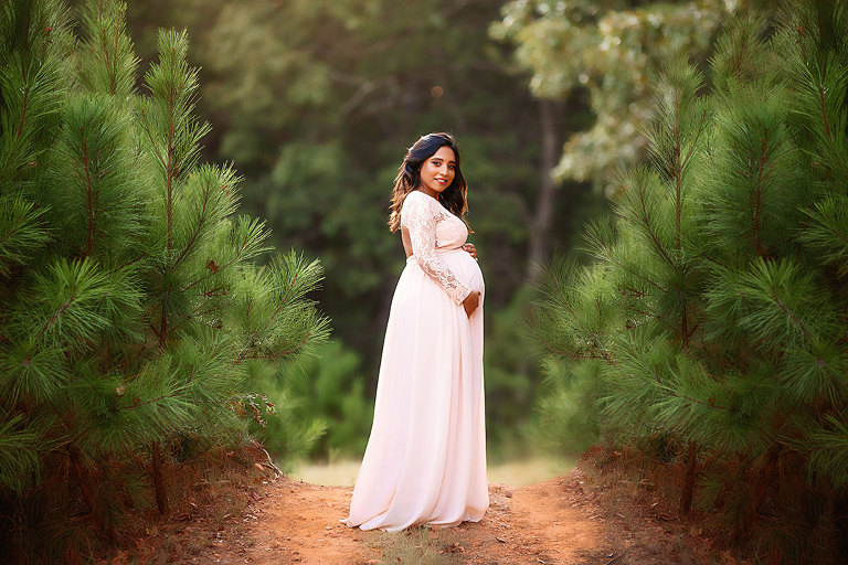 maternity photographer near Douglasville, outdoor session with Georgia pines
