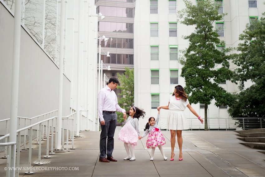 family portrait at the High Museum of Art in Atlanta
