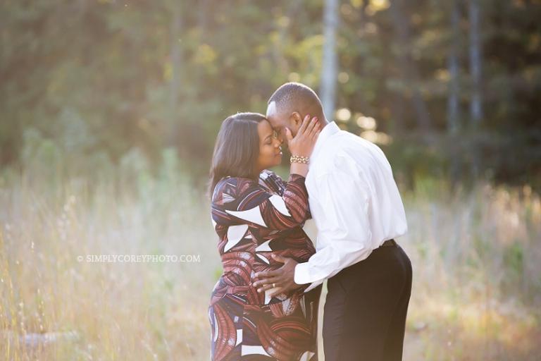 Outdoor portrait by Atlanta maternity photographer