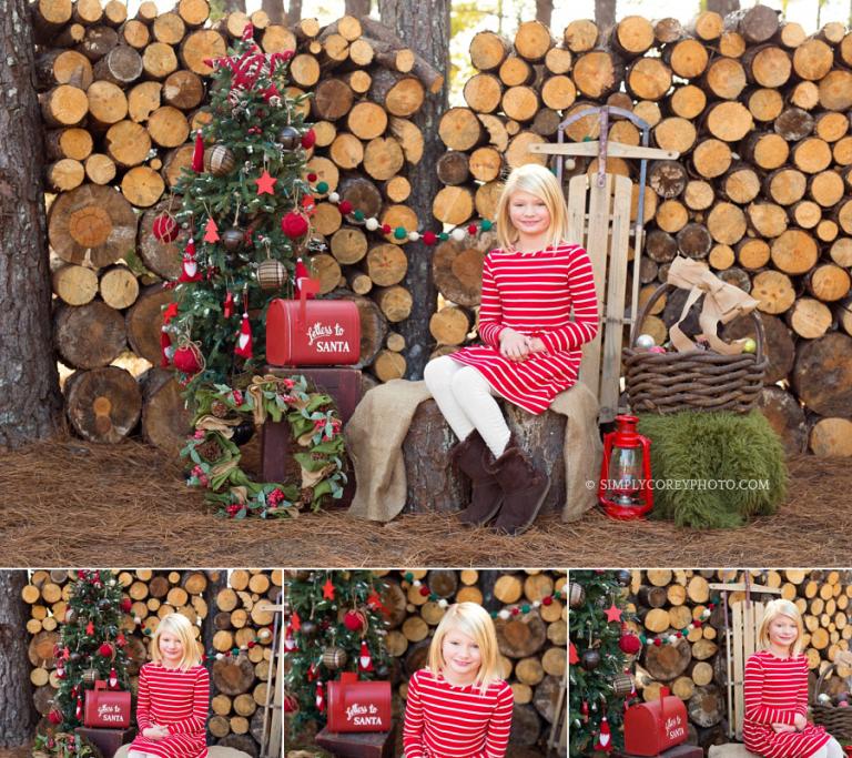 outdoor Christmas mini session by Carrollton children's photographer