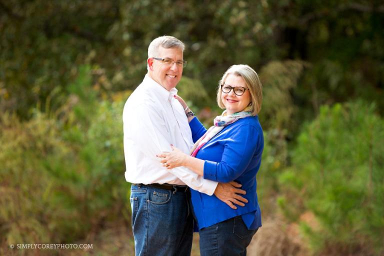outdoor 30th anniversary portraits by Carrollton couples photographer