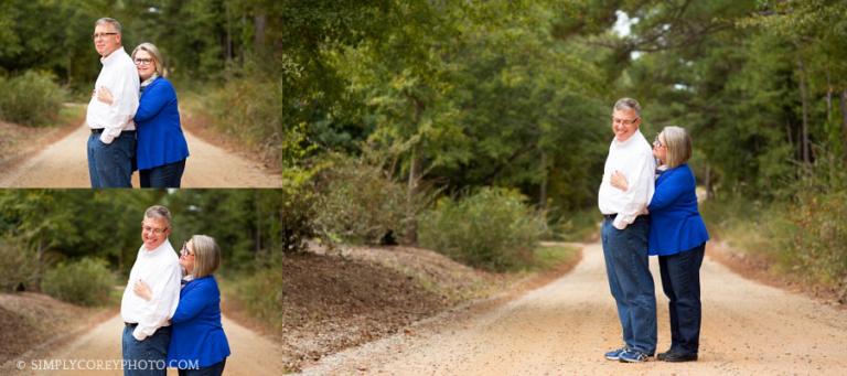 outdoor 30th anniversary portraits on a country road by couples photographer Douglasville