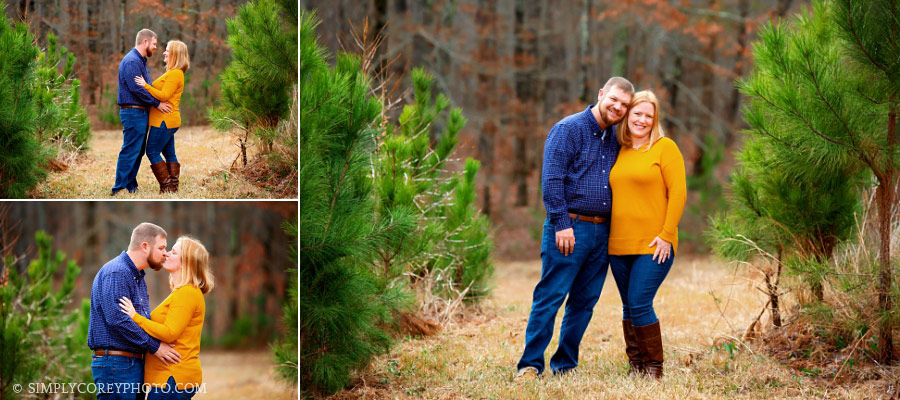Bremen couples photographer, parents during fall family session