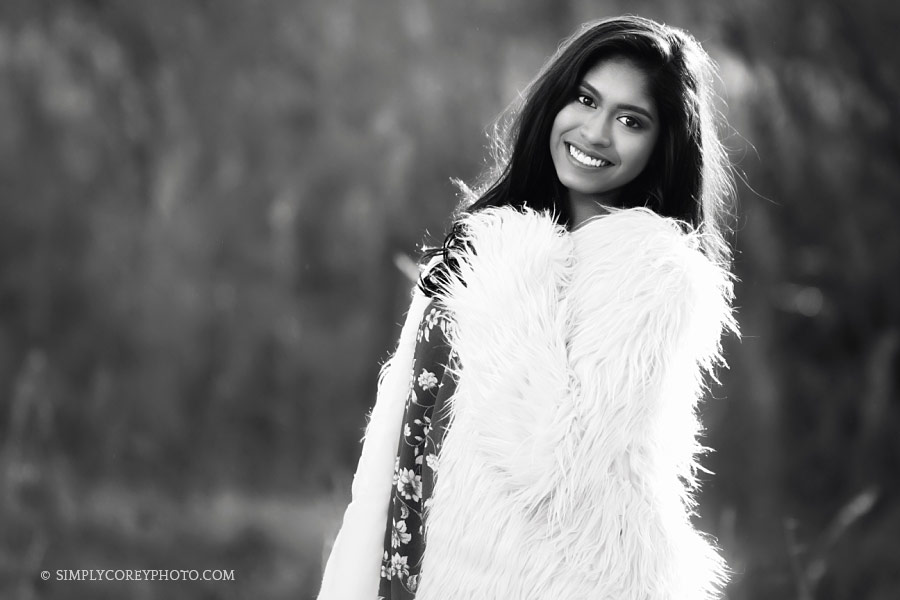 West Georgia senior portrait photographer, teen in fur in black & white