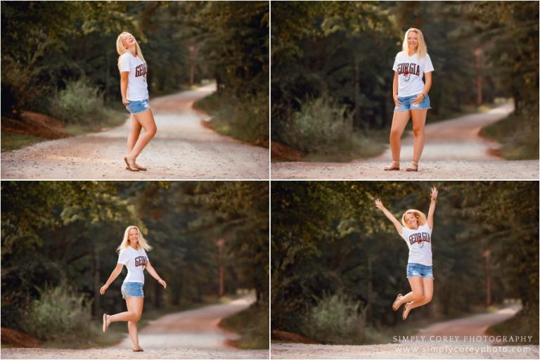 Carrollton senior portrait photographer, girl outside in a UGA shirt