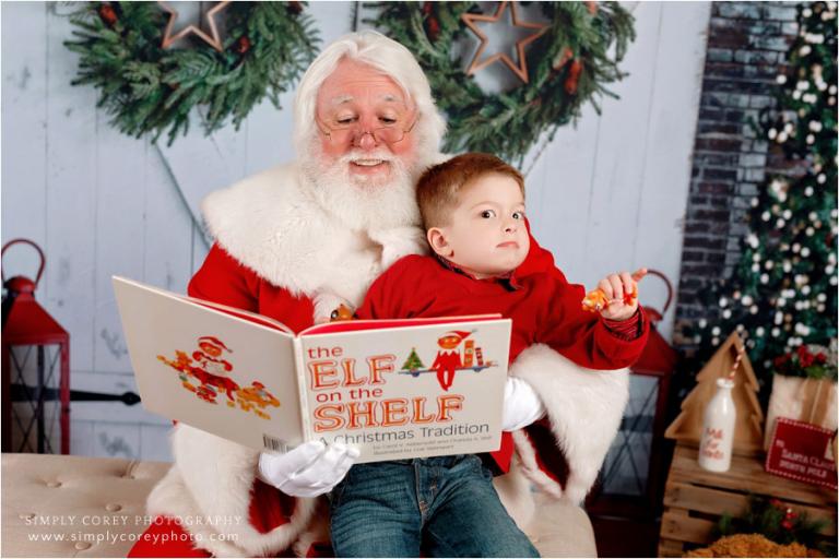 West Georgia Santa Claus mini session photographer, boy afraid of Santa