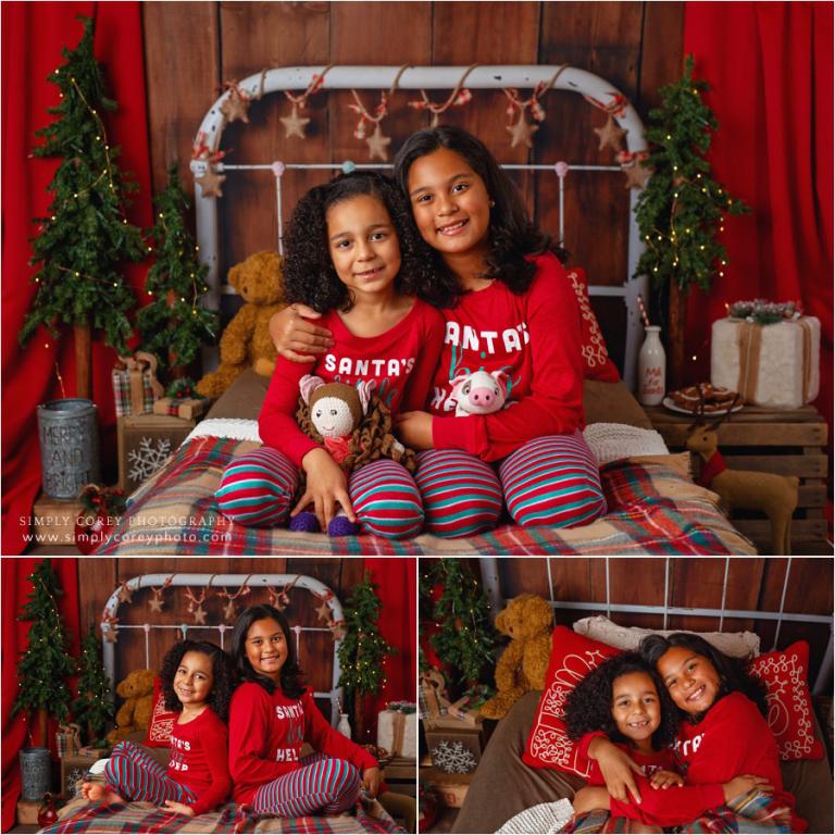 Christmas mini session photographer near Villa Rica, kids in holiday pajamas