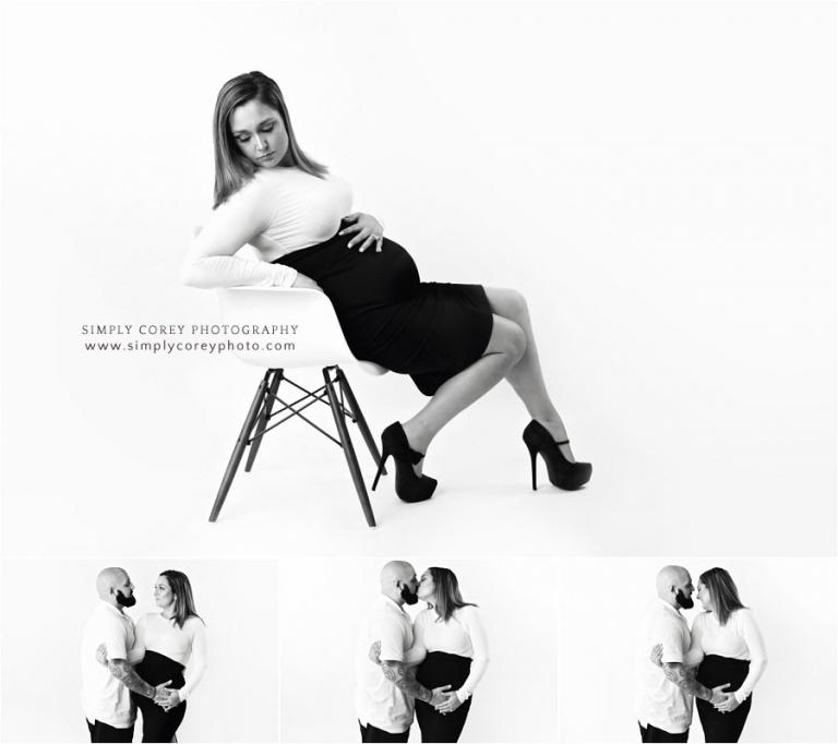 Bremen maternity photographer, black and white studio portraits