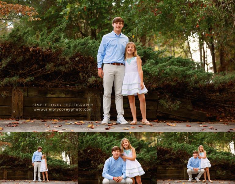 Douglasville family photographer, teen and tween siblings outside