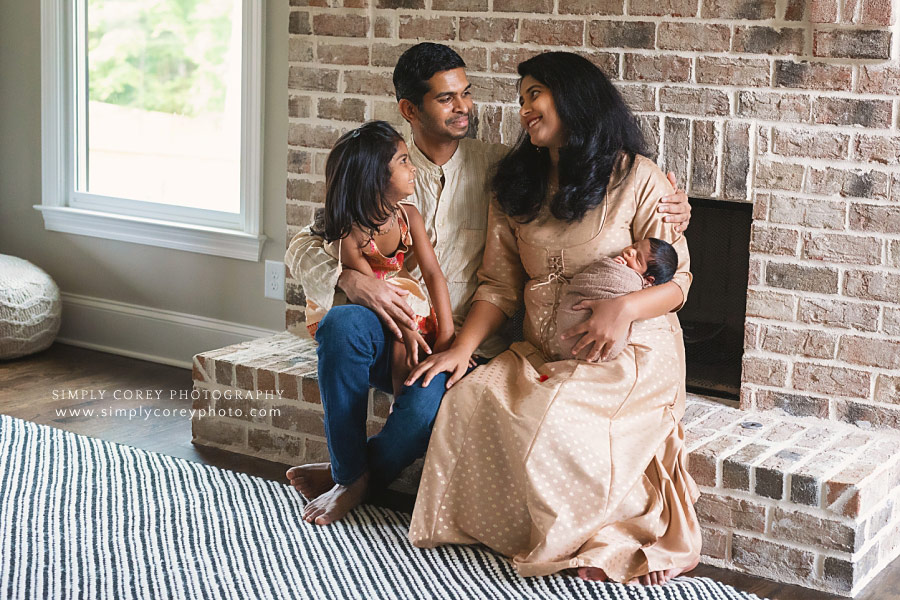 Peachtree City family photographer, in home lifestyle newborn session 