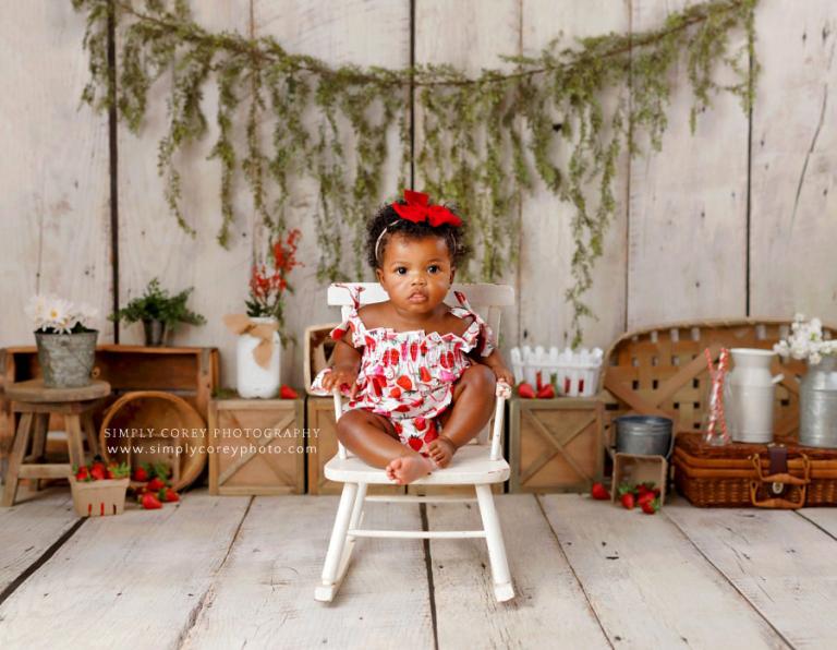 Peachtree City baby photographer, summer mini session with strawberry theme