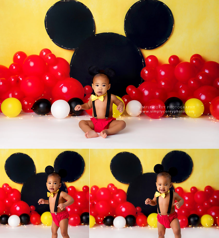 Bremen baby photographer, studio Mickey themed cake smash