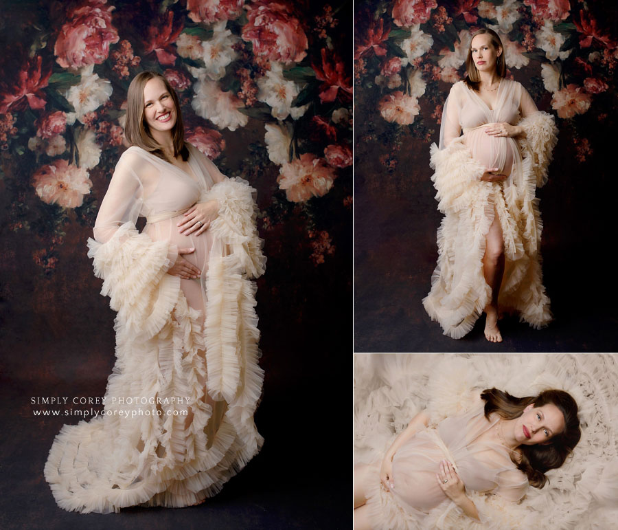 maternity photographer near Newnan, pregnancy portraits with tulle robe in studio