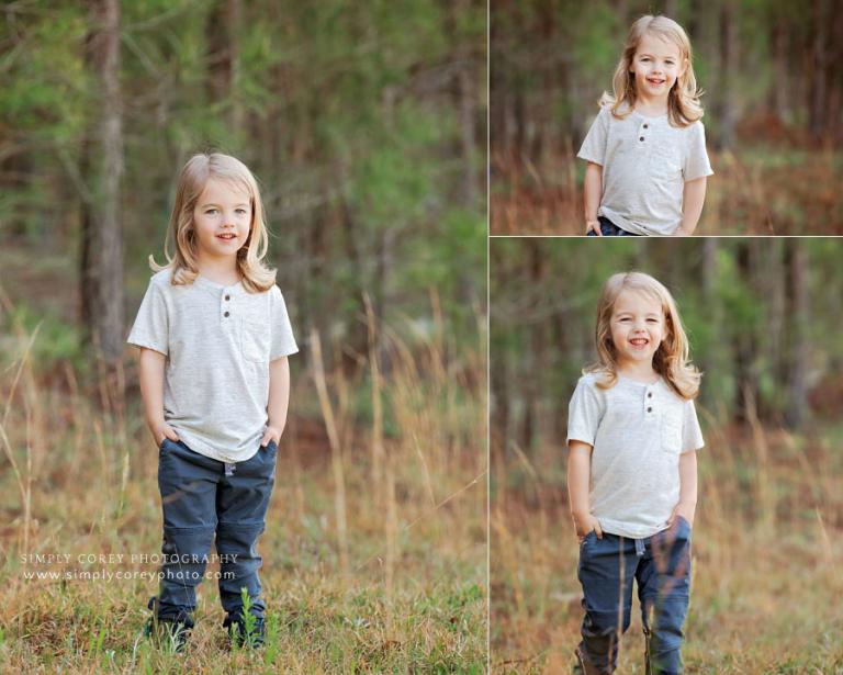 children's photographer near Fairburn, boy outside during family session