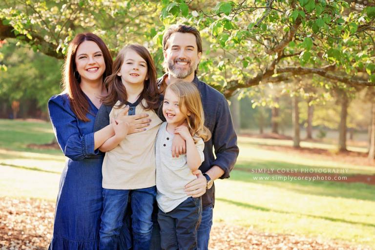 Douglasville family photographer, outdoor morning portrait session with kids