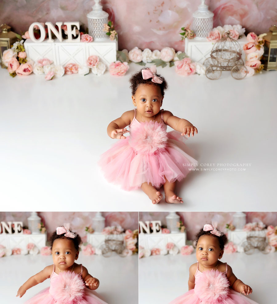 Bremen baby photographer, pink floral first birthday cake smash