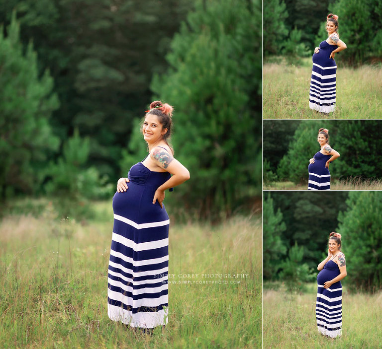 Hiram maternity photographer, outdoor pregnancy portraits in striped dress