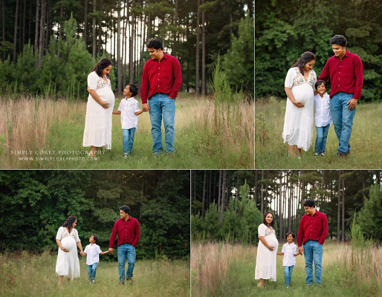 maternity photographer near Douglasville, family portraits outside in field