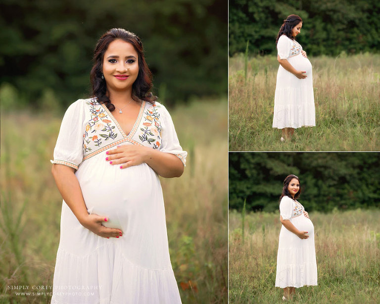 maternity photographer near Villa Rica, mom in casual dress outside in field