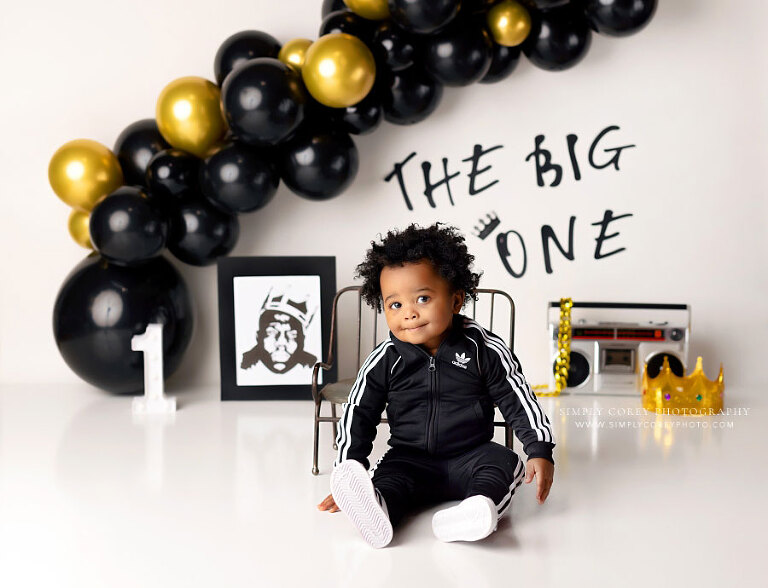 Atlanta baby photographer, Biggie Smalls big one studio milestone session