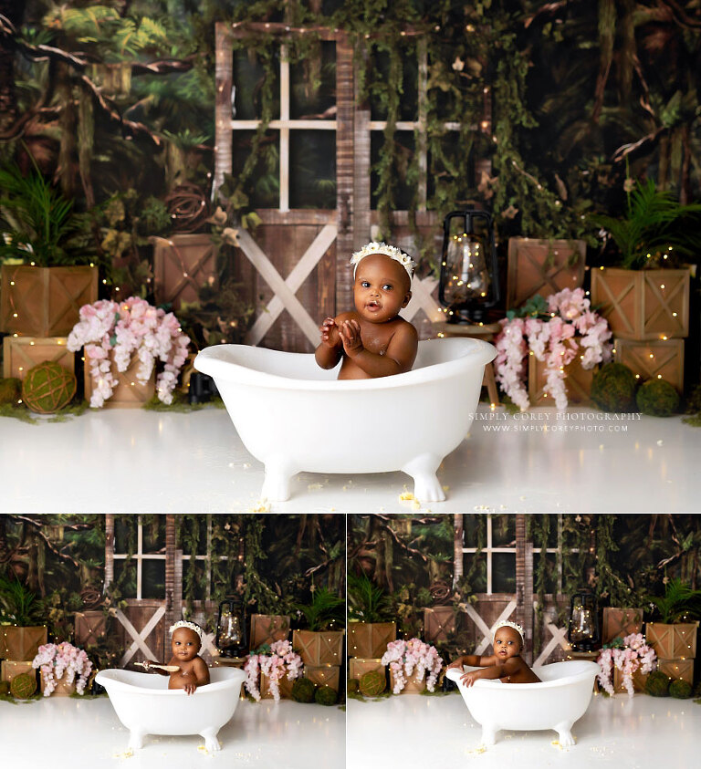 baby photographer bear Villa Rica, girl in tub for splash after explorer cake smash