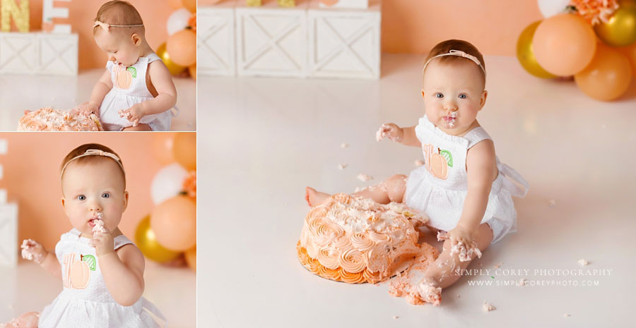 Bremen cake smash photographer, baby girl peach studio session