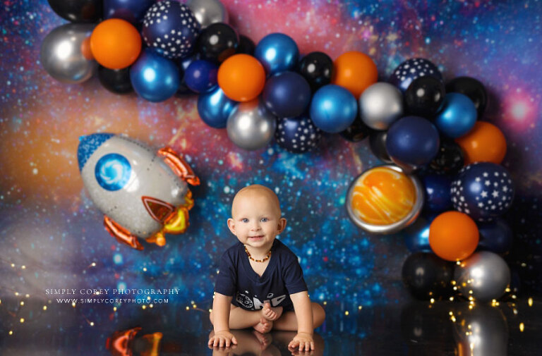 Newnan baby photographer, outer space studio set with balloons for first birthday