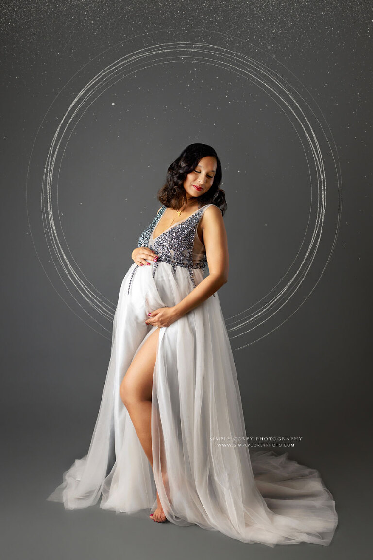 maternity photographer near Atlanta, fine art studio portrait with halo