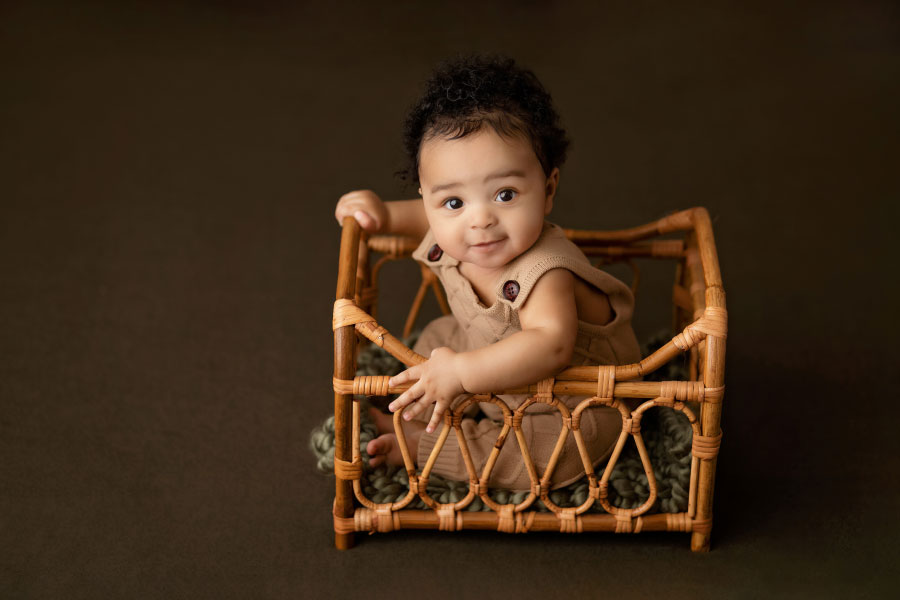 baby photographer near Carrollton, GA; simple sitter session in studio