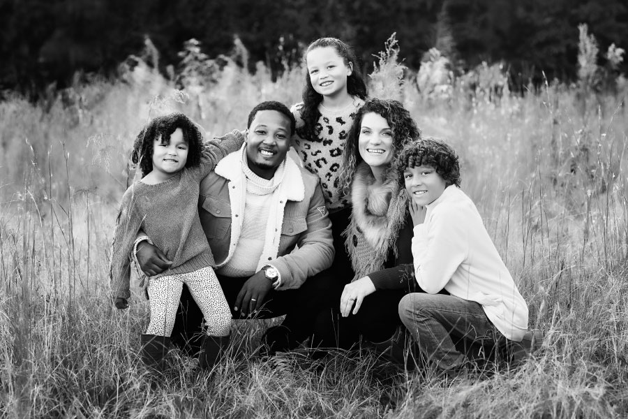 family photographer near Douglasville, black and white outdoor portrait