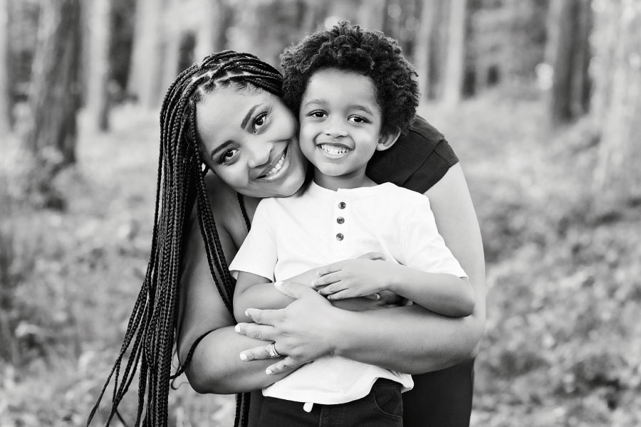 Mableton family photographer, black and white mommy and me portrait outside