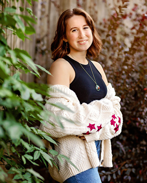 senior portrait photographer near Atlanta, teen in Taylor Swift star cardigan